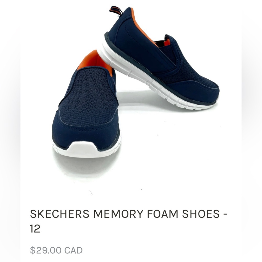 Skechers | slip on memory foam shoes | size 6